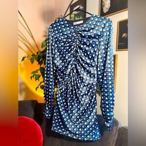 Zara abstract pattern mini dress with ruched front. 
Size: USA size M